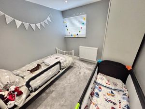 Bedroom- click for photo gallery